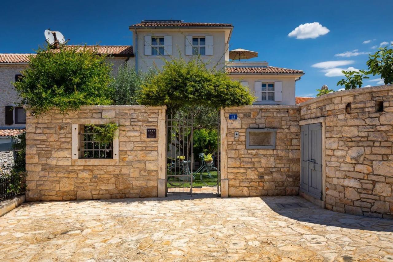 Family Villa Elizabeta With Pool In Umag Cepljani Eksteriør bilde